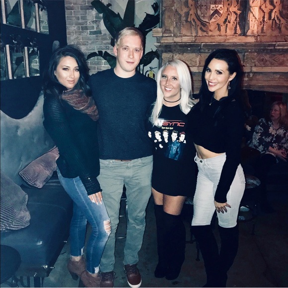 Meet your Posher, Kate - Picture 7 of 8